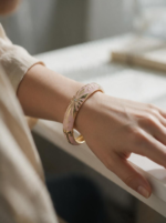 14K Pembe Mineli Gold Kelepçe
