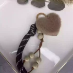 Aksesuar Çarşısı Peluş Kalp Çanta Charm Kahve Rengi