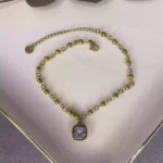 Çelik Topçuk Zincir Ortası Kare Baget Taşlı Halhal Gold