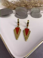 Çelik Üçgen Plaka Kırmızı Küpe Gold