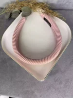 Pembe Pileli Taç