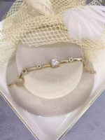 Özel Seri Rose Gold Ortası Kare Baget Taşlı Bileklik - Görsel 2
